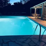 Hotel Barbati B&B