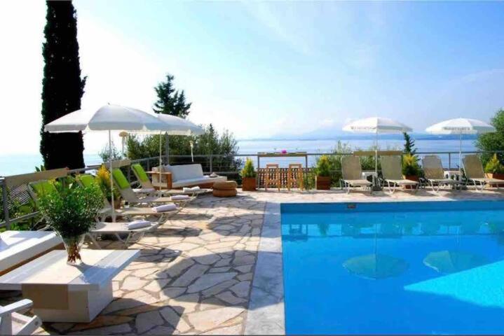 Apartament Hotel Barbati B&B